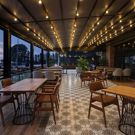 Moevenpick Hotel