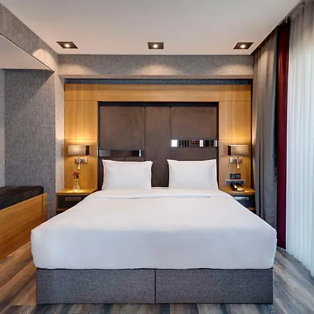 Mövenpick Hotell 4*