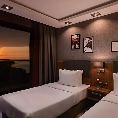 Mövenpick Hotell 4*