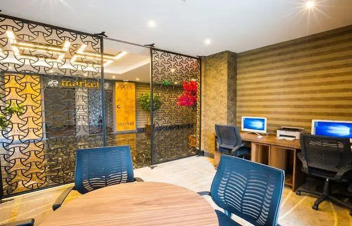 Moevenpick מלון 4*