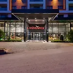 호텔 Moevenpick 트라존