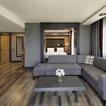 호텔 Moevenpick 트라존