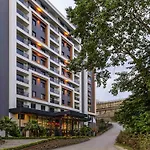 Moevenpick 호텔 트라존