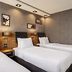 호텔 Moevenpick 트라존