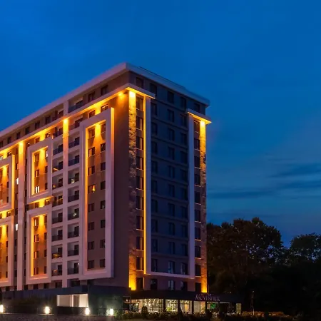 رويال أكسيس سويتس فندق