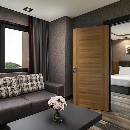 Mövenpick 4* Trabzon
