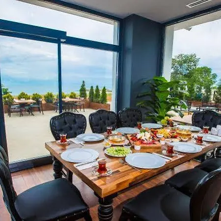 Hotel Moevenpick Trebizonda