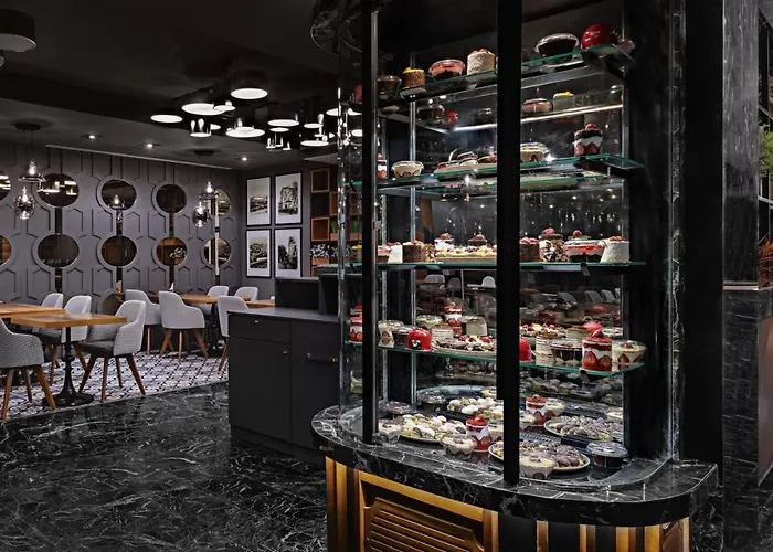 رويال أكسيس سويتس ترابزون