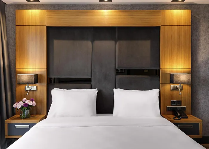 Mövenpick Szálloda 4*